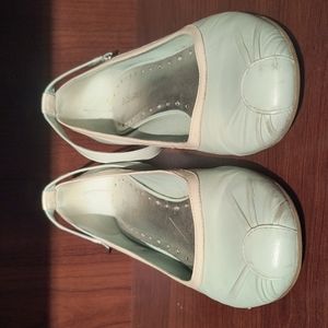 Mint bailarina style flats
